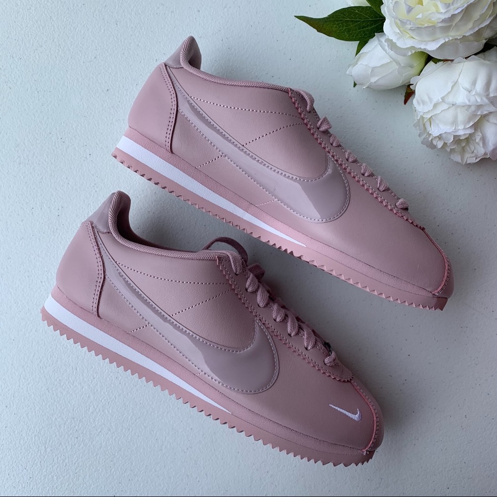 Nike Classic Cortez Prem Leather NWT - Picture 7 of 12